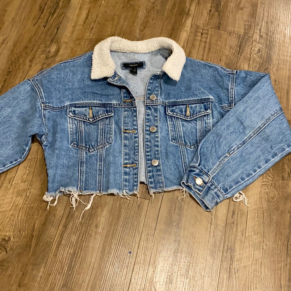 Cropped jean jacket
